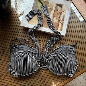 La Blanca Swimsuit Top Bikini Size 14